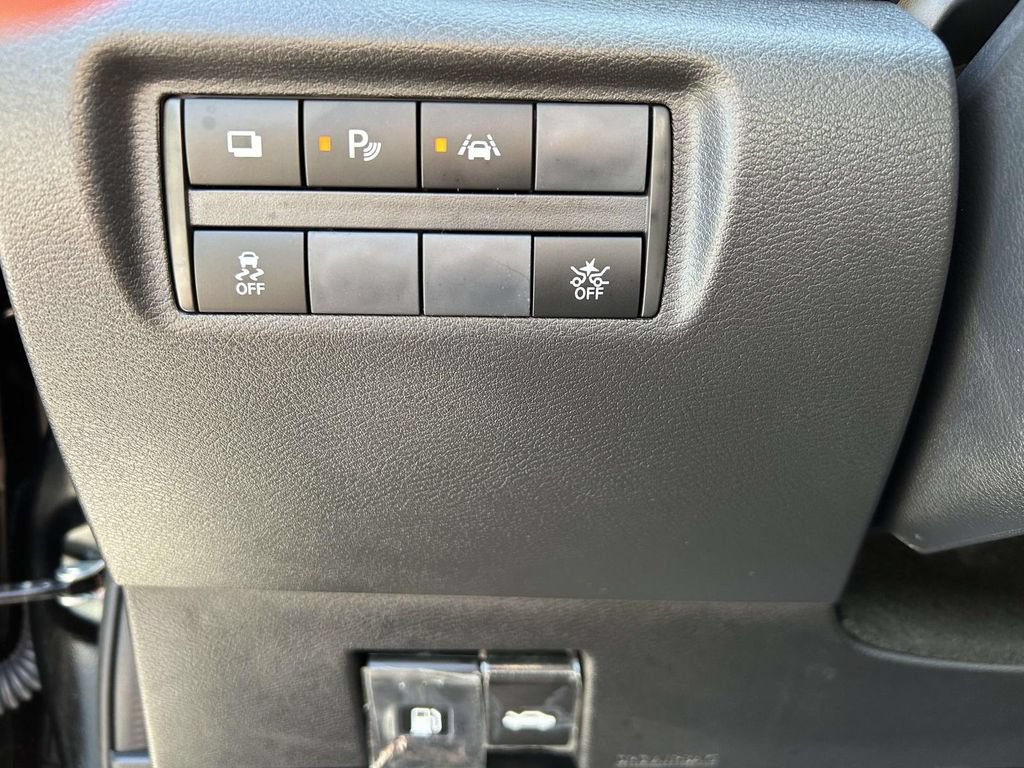 Certified 2025 Nissan Versa S w/ Trunk Package FWD image 19