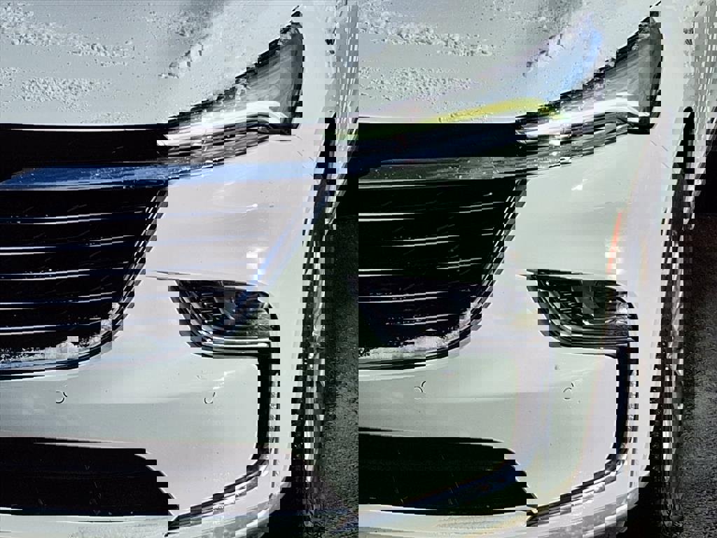 Used 2024 Buick Enclave Premium FWD image 51