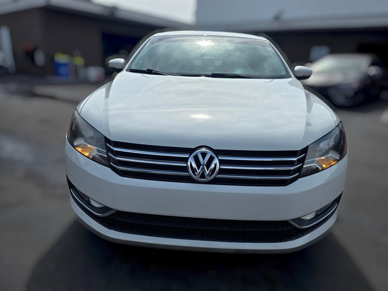 Used 2015 Volkswagen Passat 1.8T Limited Edition FWD image 13