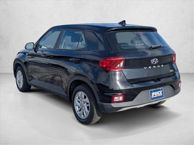 Used 2021 Hyundai Venue SE FWD image 7