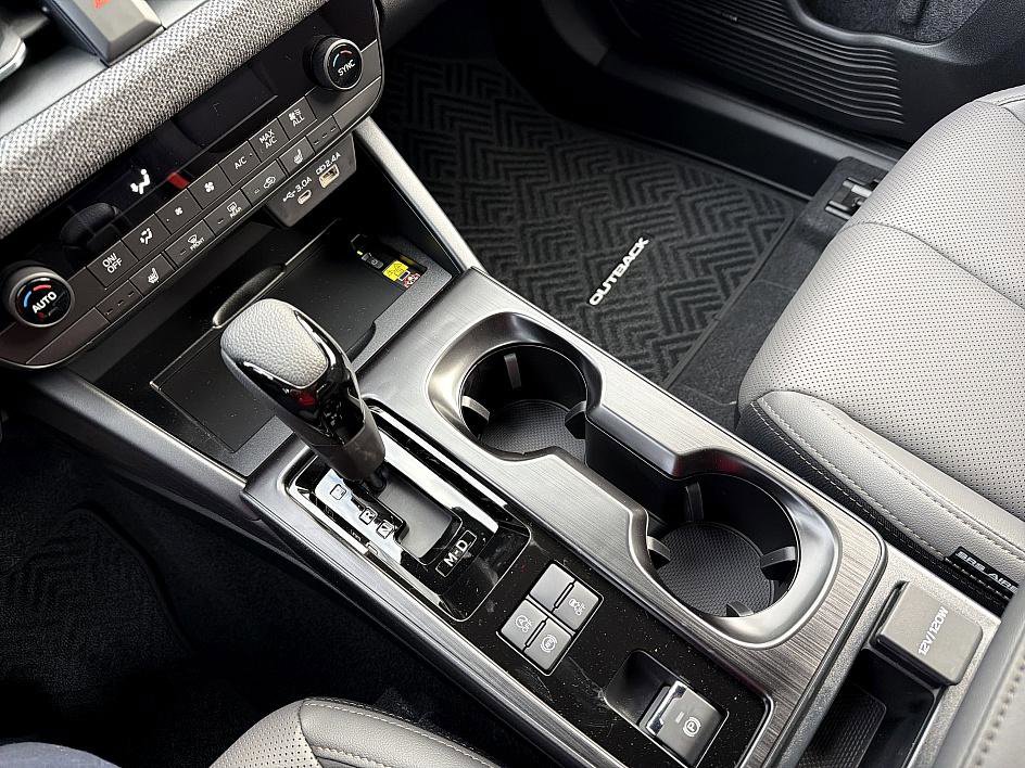 New 2026 Subaru Outback Limited image 18