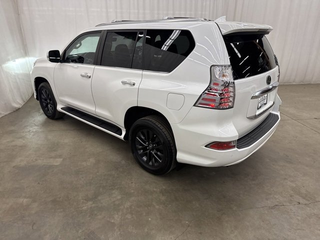Used 2021 Lexus GX 460 Premium w/ Premium Package image 36