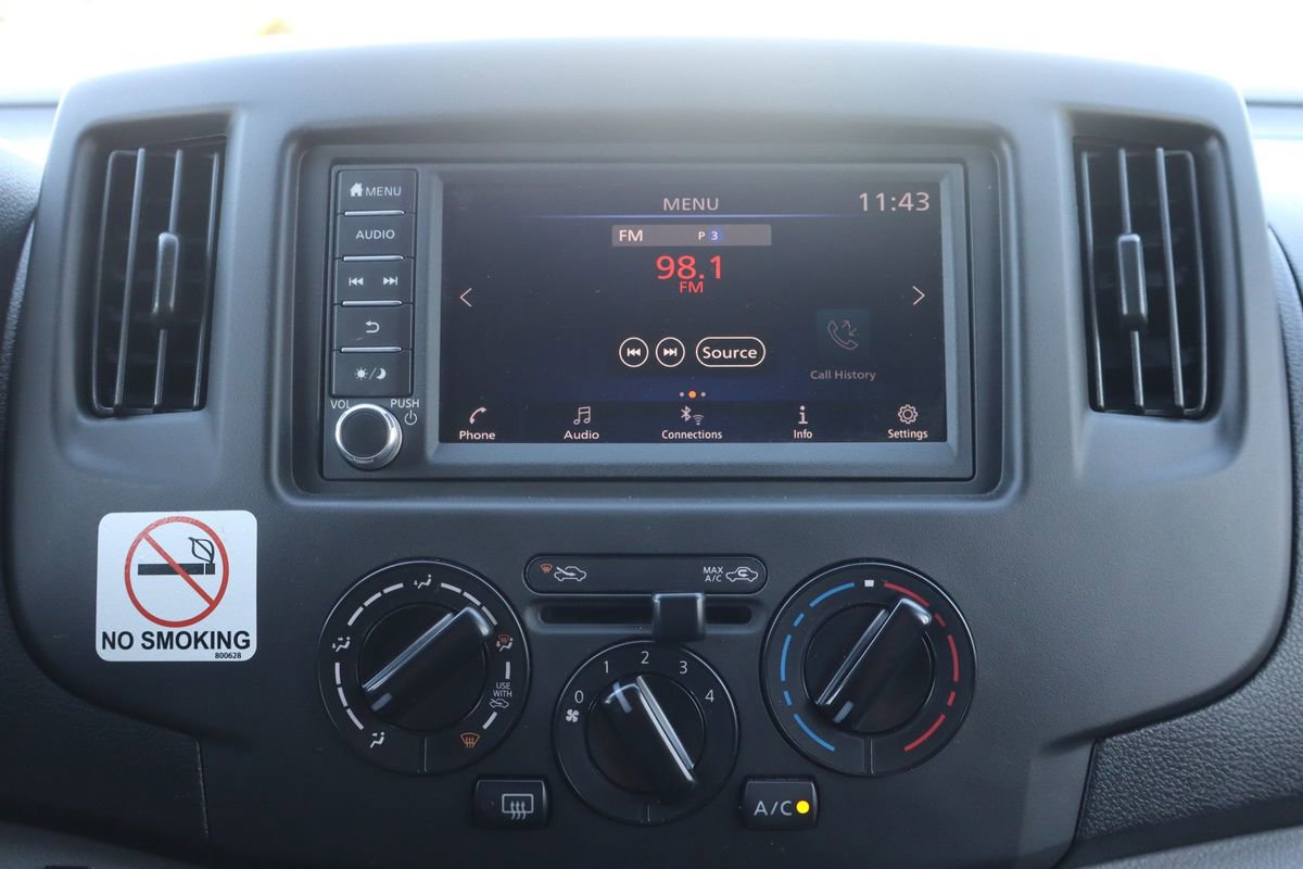 Used 2020 Nissan NV200 SV w/ Back Door Glass Package FWD image 31
