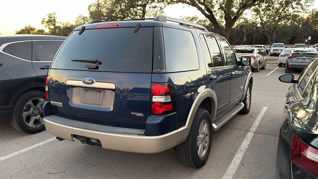 Used 2007 Ford Explorer Eddie Bauer image 7