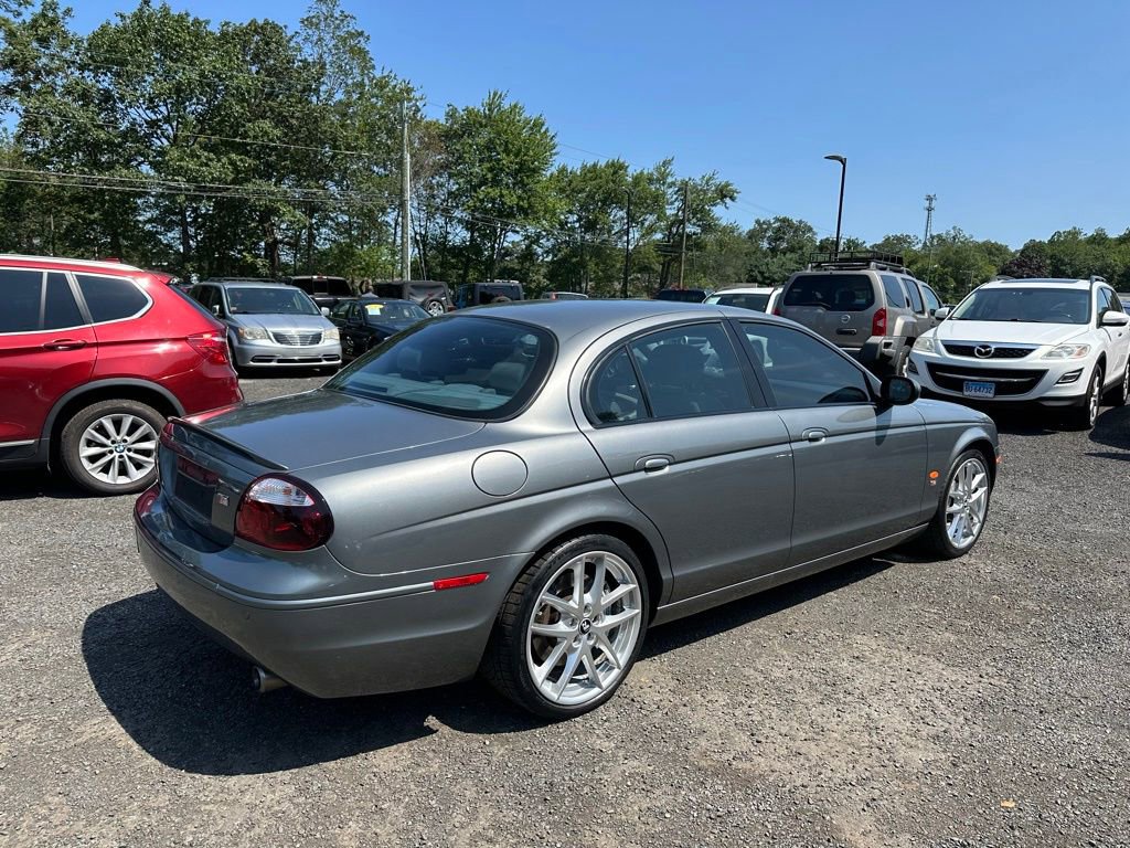Used 2005 Jaguar S-TYPE R image 8