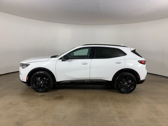 Used 2022 Buick Envision Essence w/ Technology Package I FWD image 16