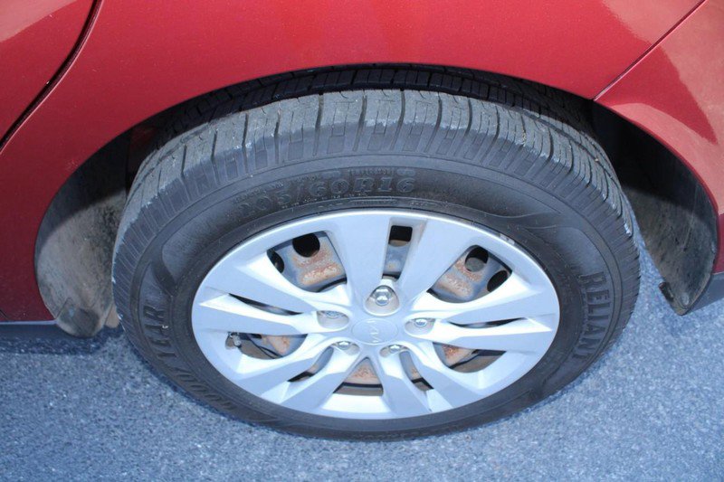 Used 2023 Kia Soul LX image 8