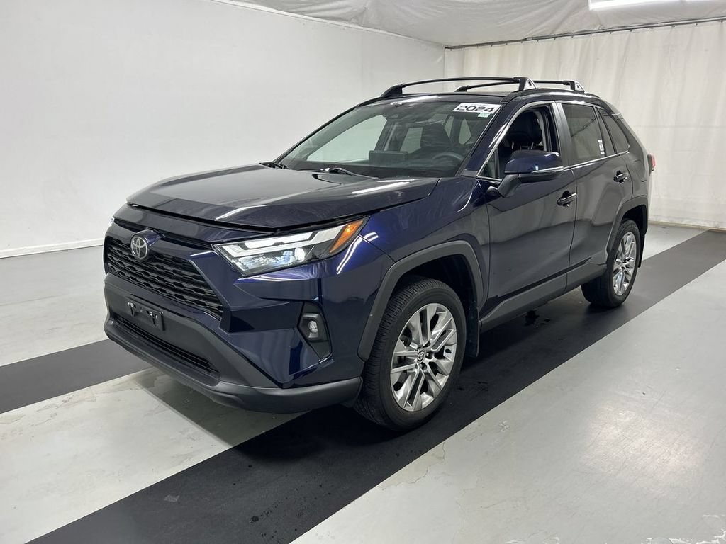 Used 2024 Toyota RAV4 XLE Premium w/ Weather Package AWD/4WD image 5