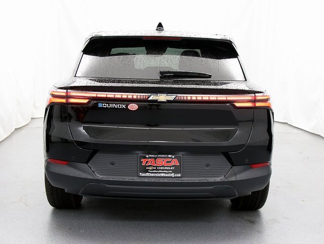New 2026 Chevrolet Equinox EV LT w/ Comfort Package image 6