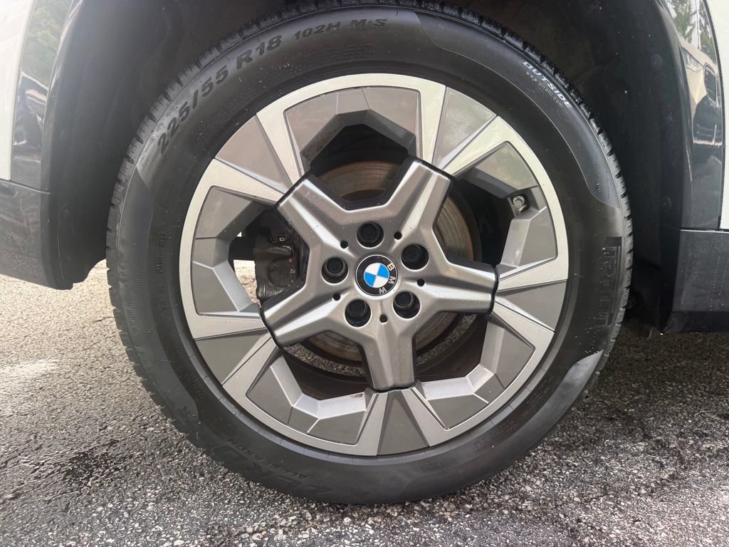 Used 2024 BMW X1 xDrive28i w/ Convenience Package AWD/4WD image 23