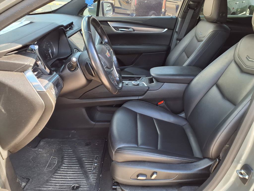 Certified 2023 Cadillac XT5 Luxury FWD image 13