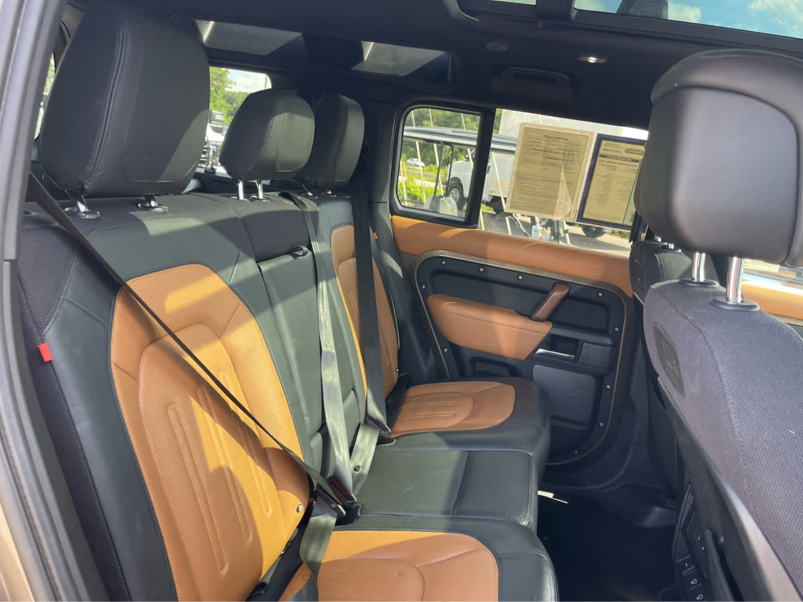 Used 2022 Land Rover Defender 110 X AWD/4WD image 24