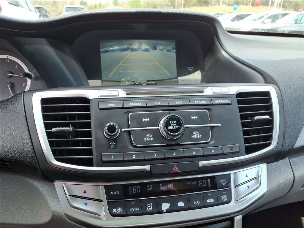 Used 2015 Honda Accord LX image 12