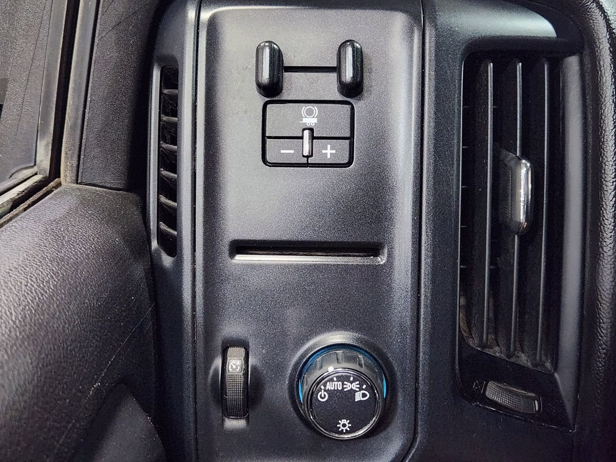 Used 2018 Chevrolet Silverado 2500 W/T w/ WT Fleet Convenience Package RWD image 39