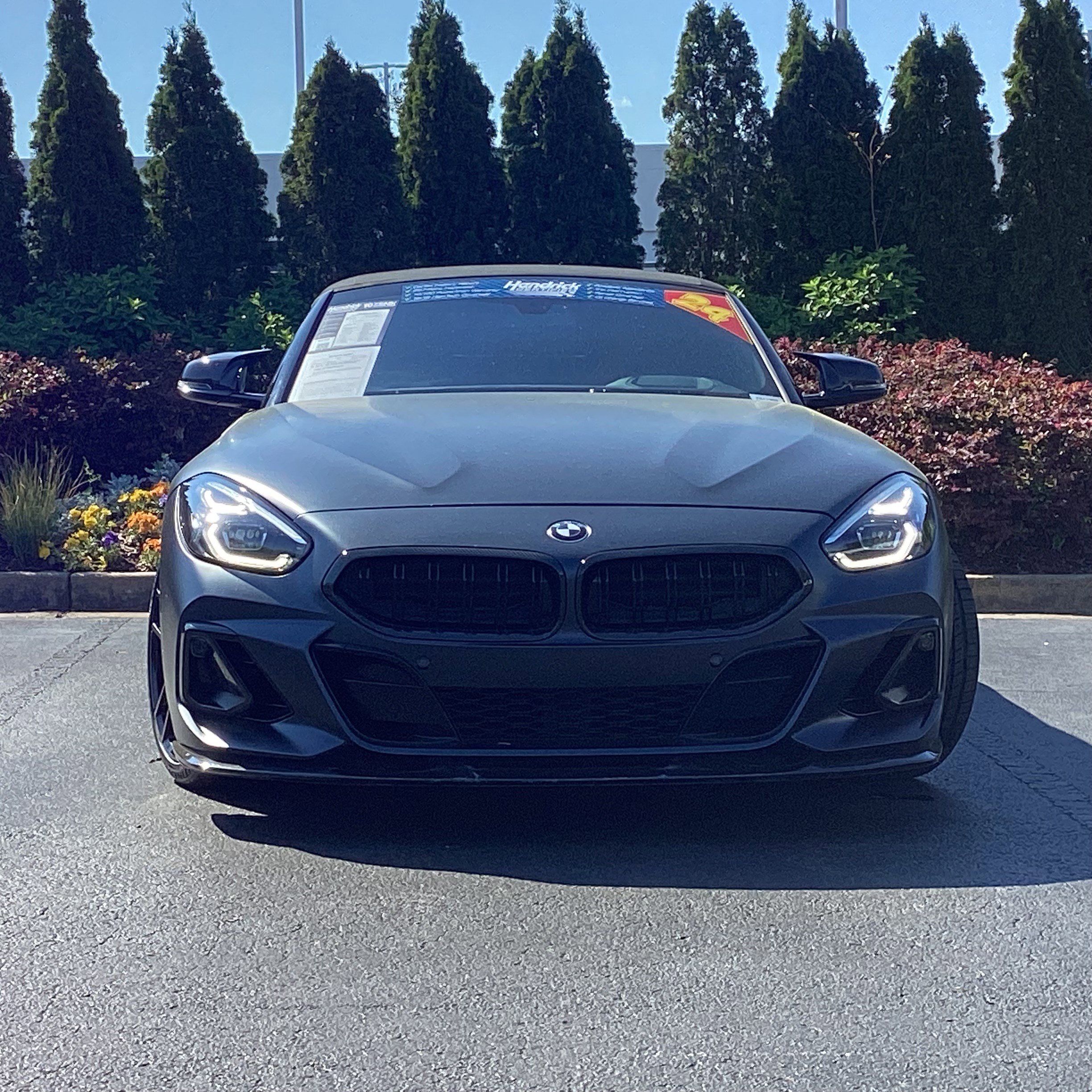 Used 2024 BMW Z4 M40i w/ Premium Package image 5