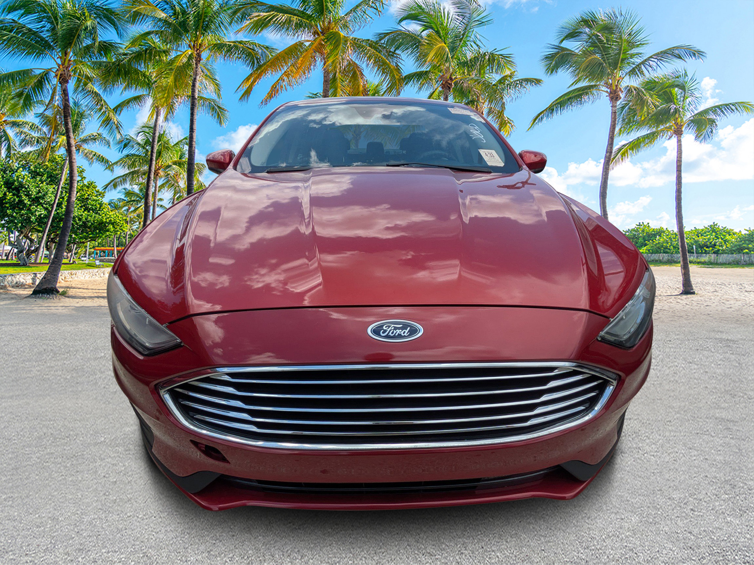 Used 2020 Ford Fusion SE FWD image 7