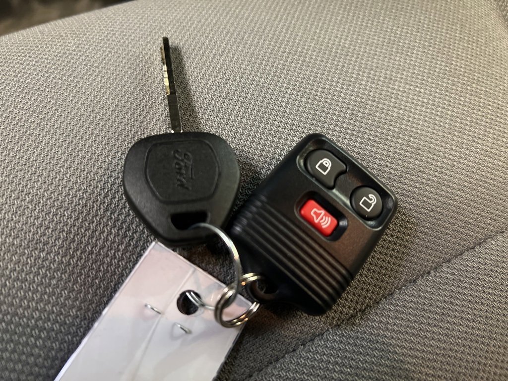 New 2026 Ford E-350 and Econoline 350 Super Duty w/ Power Equipment Group image 24