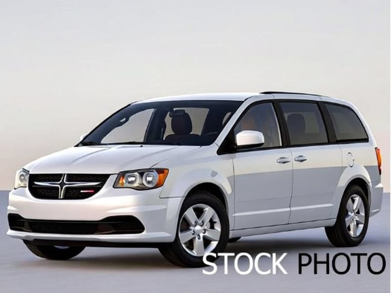 Used 2018 Dodge Grand Caravan SXT FWD image 3