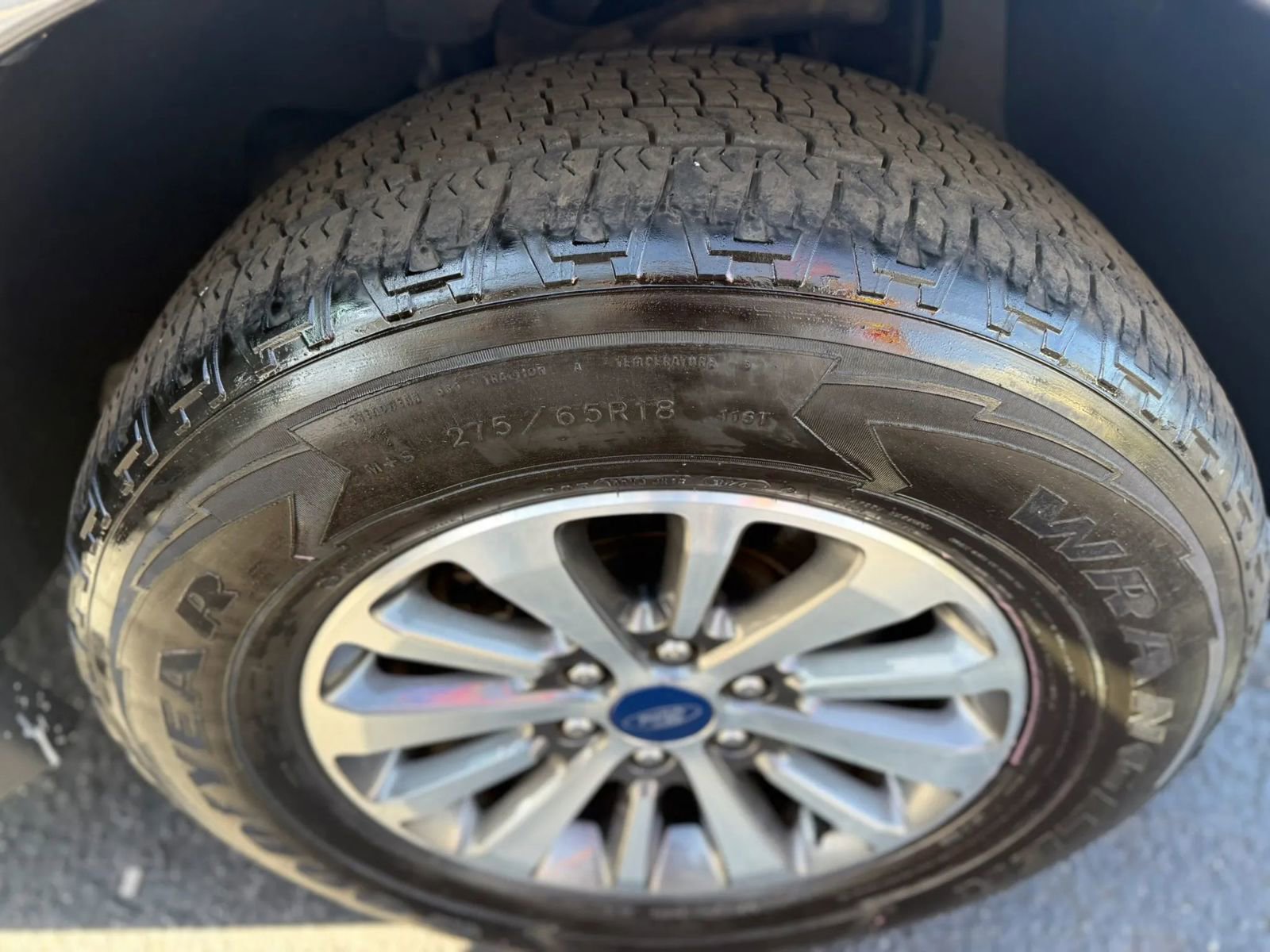 Used 2017 Ford Expedition EL XLT w/ Equipment Group 202A AWD/4WD image 50