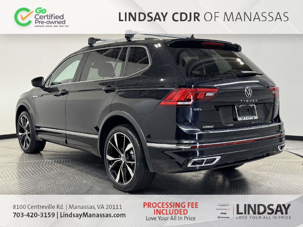 Used 2024 Volkswagen Tiguan SEL R-Line AWD/4WD image 6