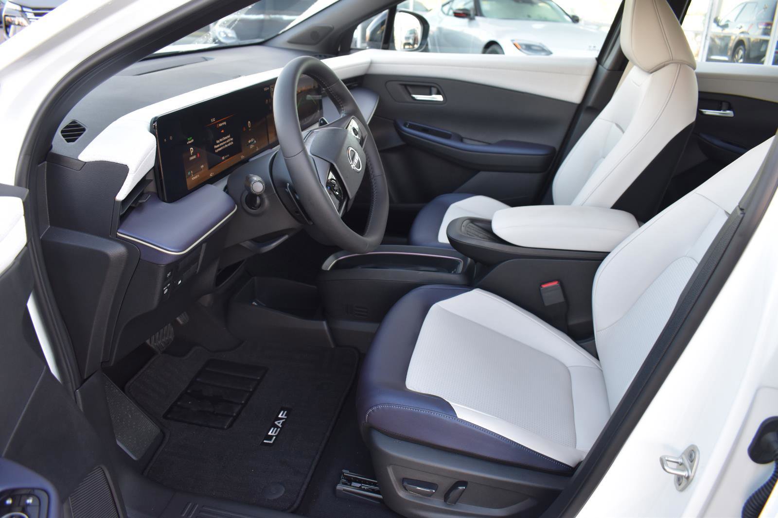 New 2026 Nissan Leaf SV+ w/ Illuminated Package image 15