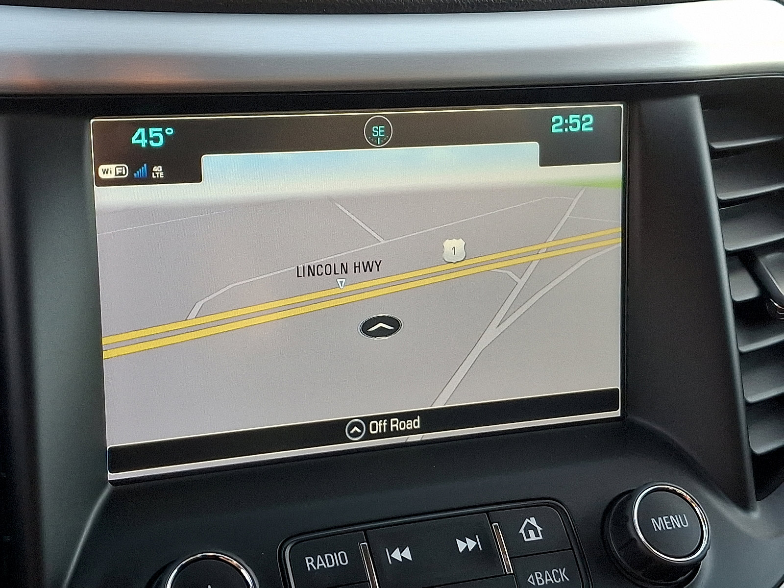 Used 2019 GMC Acadia SLT w/ LPO, Floor Liner Package image 18