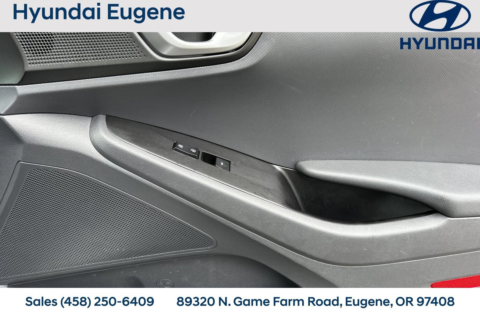 Used 2019 Hyundai Ioniq Plug-In Hybrid FWD image 21
