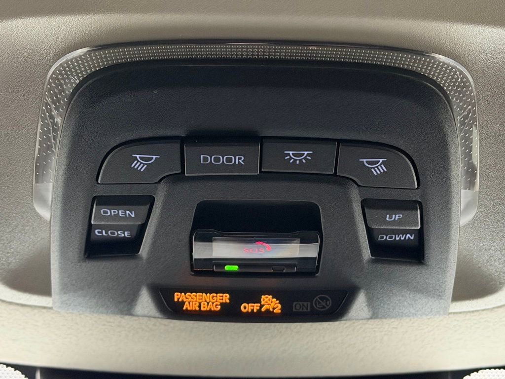 Used 2024 Toyota Corolla XLE image 22