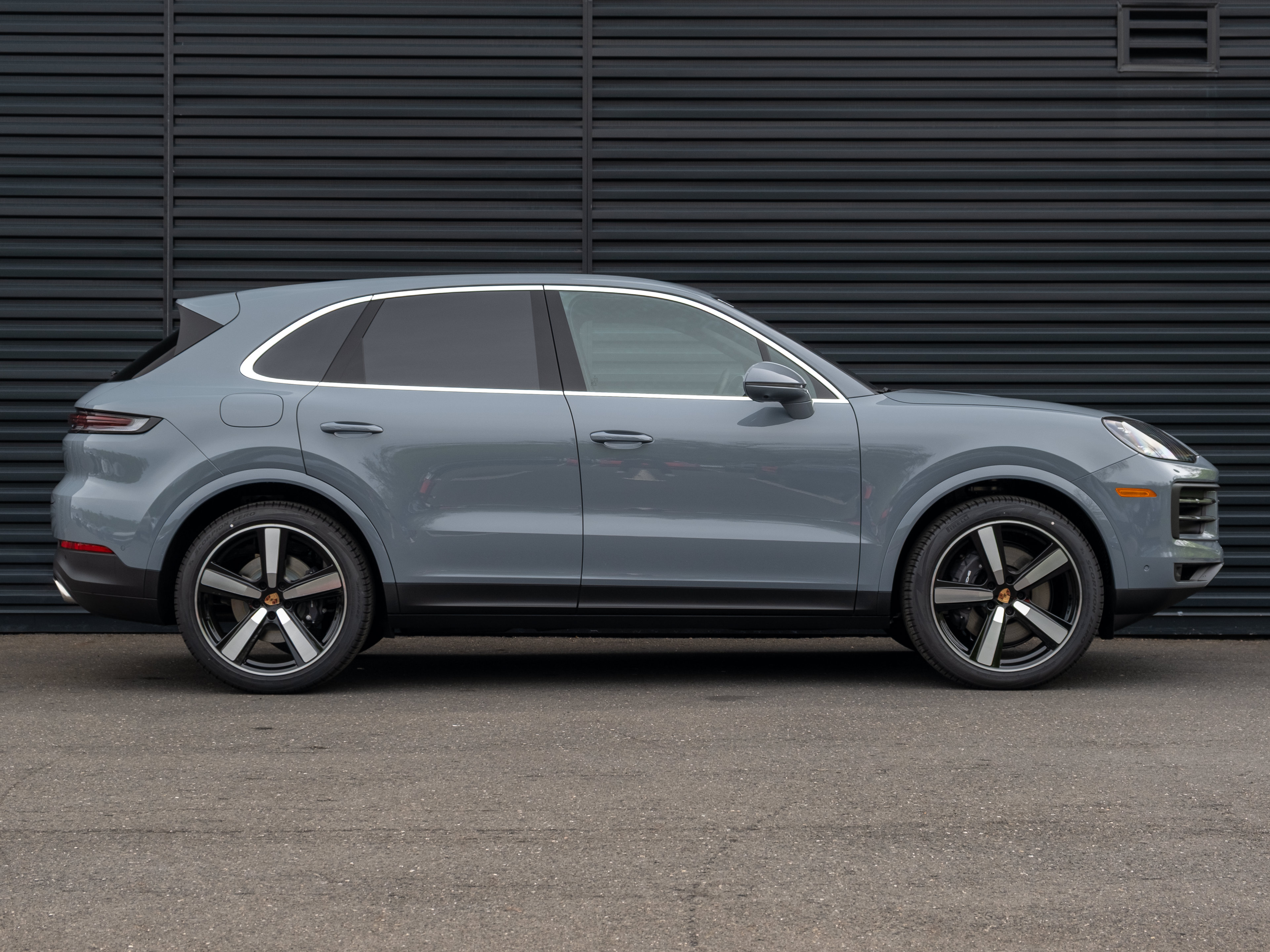 New 2026 Porsche Cayenne AWD/4WD image 9