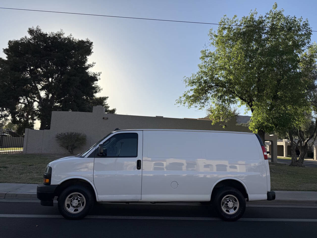 Used 2019 Chevrolet Express 2500 w/ Driver Convenience Package image 16