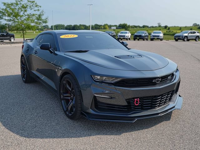 Used 2022 Chevrolet Camaro SS RWD image 5