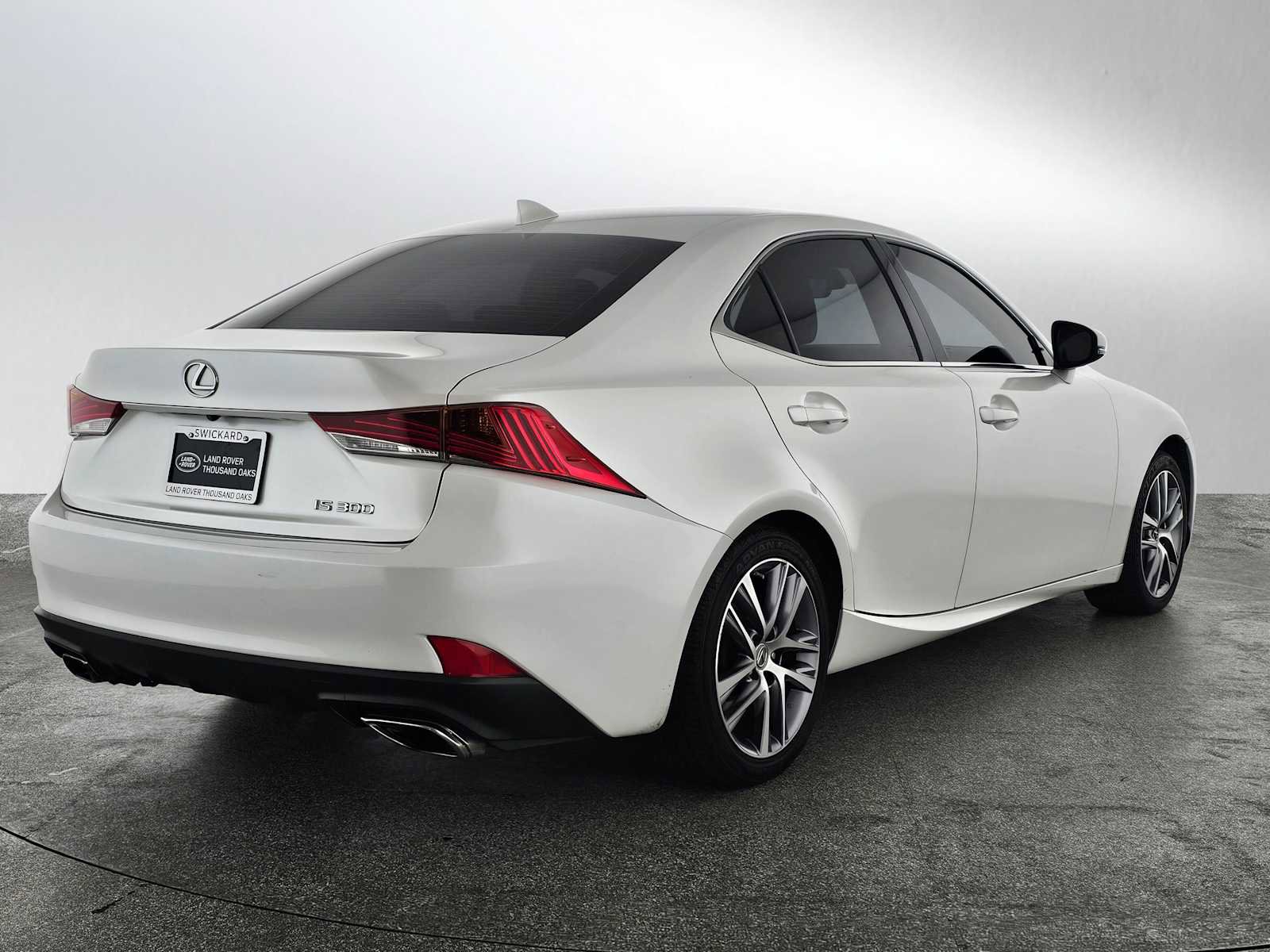 Used 2019 Lexus IS 300 image 4