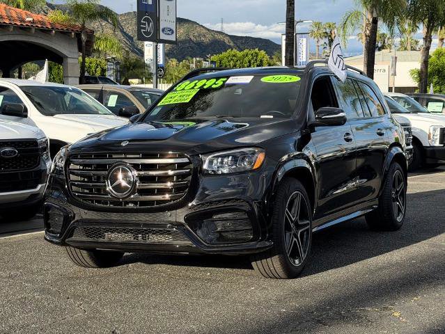 Used 2025 Mercedes-Benz GLS 450 4MATIC image 4