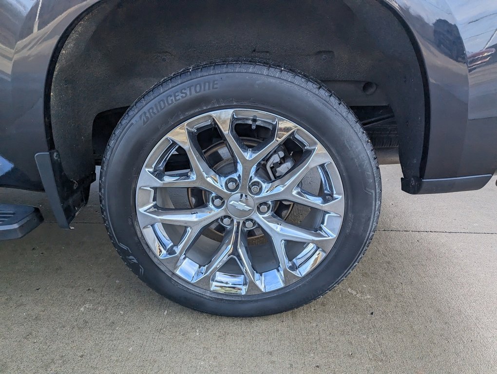 Used 2022 Chevrolet Silverado 1500 LTZ image 19