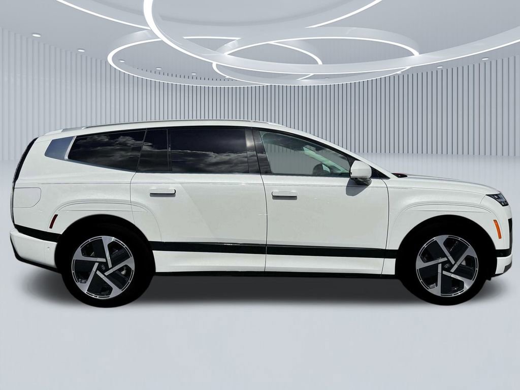 New 2026 Hyundai Ioniq 9 Calligraphy image 9