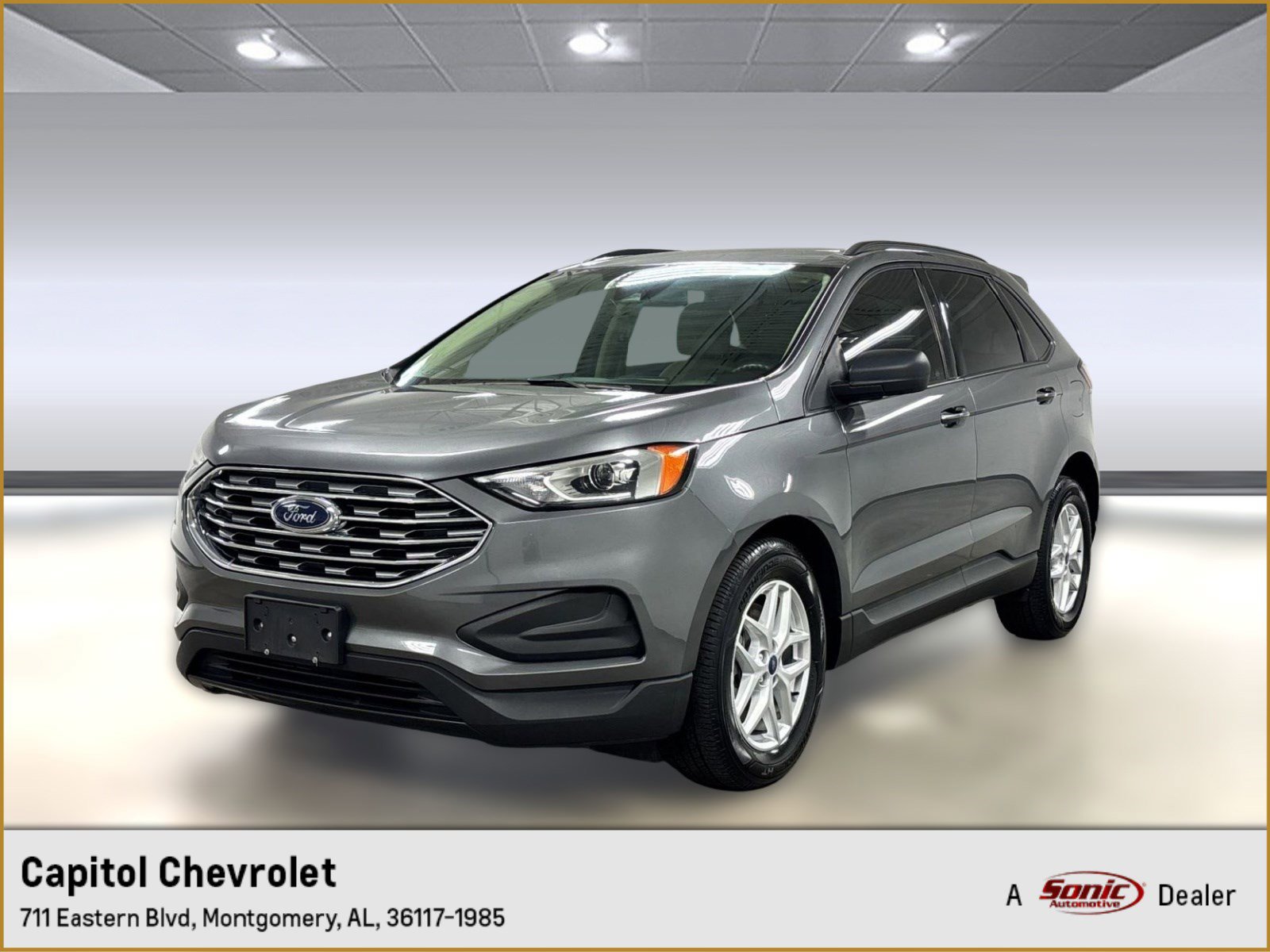 Used 2021 Ford Edge SE image 1