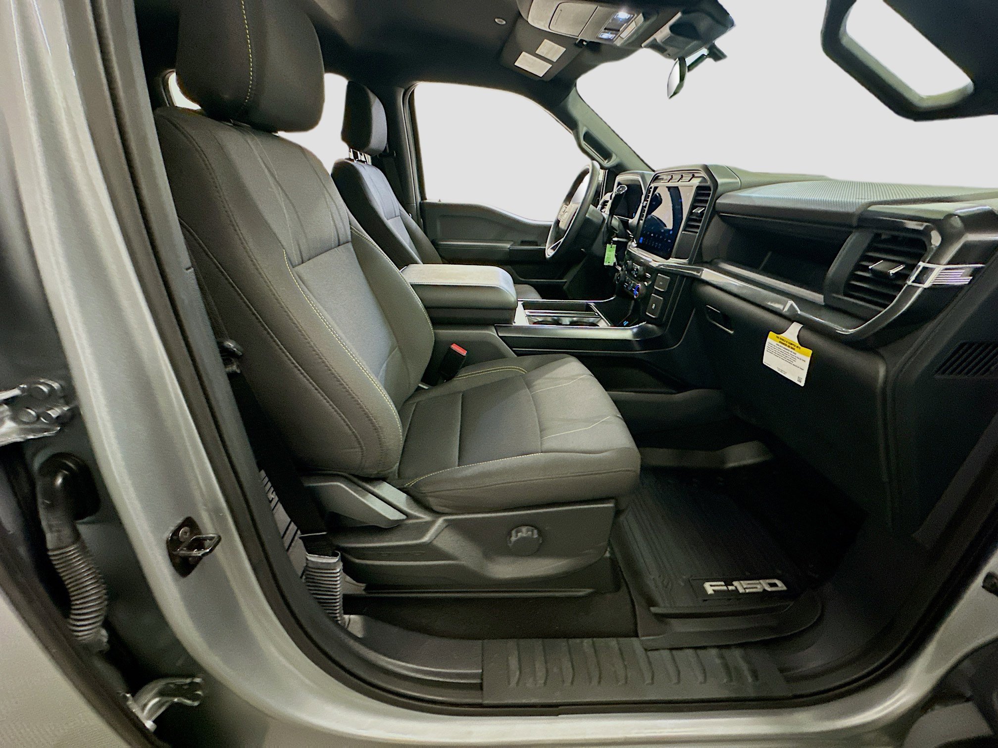 Used 2024 Ford F150 STX image 31