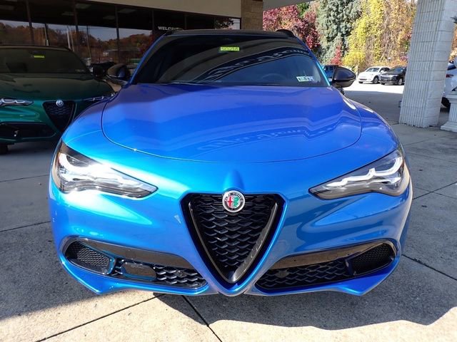 New 2025 Alfa Romeo Stelvio Sprint w/ Convenience Package AWD/4WD image 10
