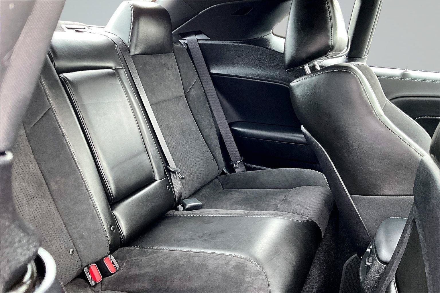 Used 2022 Dodge Challenger R/T Scat Pack w/ Plus Package RWD image 28