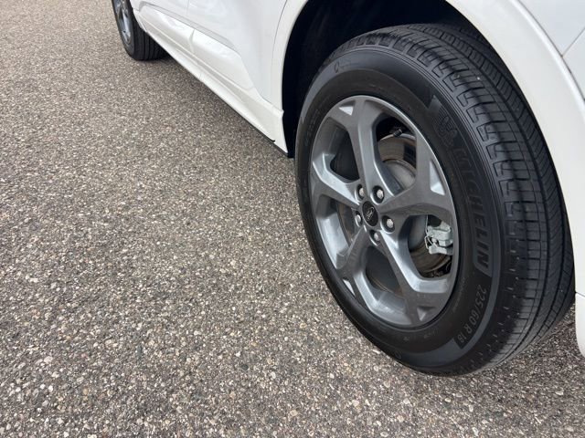 Certified 2024 Ford Escape ST-Line w/ Tech Pack #1 AWD/4WD image 25