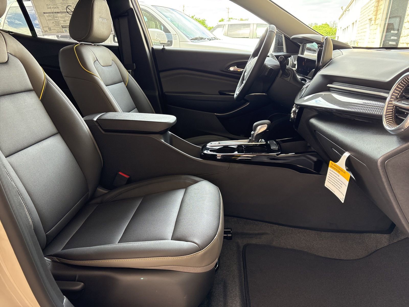 New 2026 Chevrolet Trax ACTIV w/ Driver Confidence Package FWD image 17