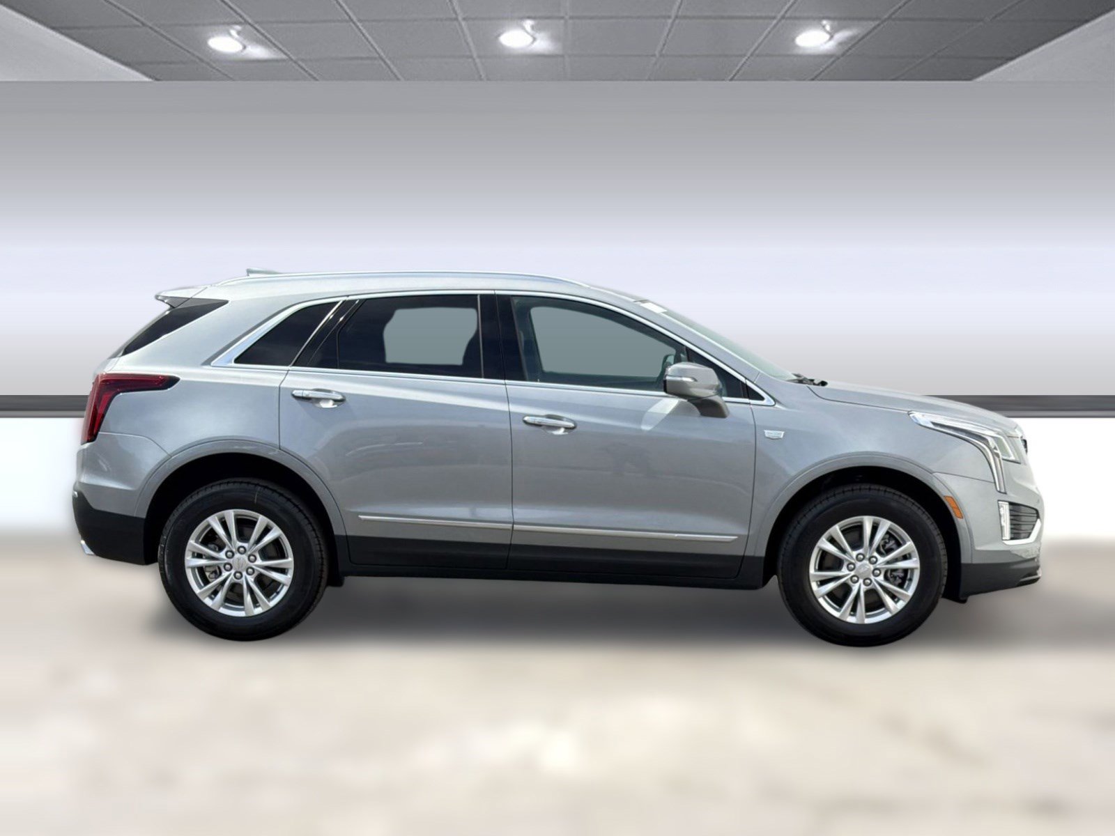 New 2026 Cadillac XT5 Luxury w/ LPO, Floor Liner Package AWD/4WD image 8