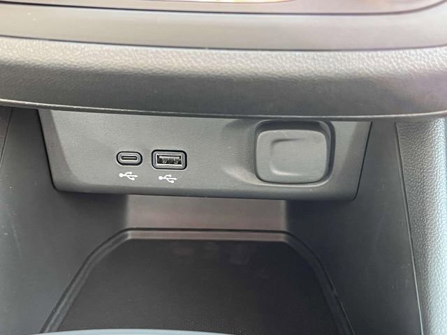 Used 2025 Buick Envista Preferred w/ Convenience I Package image 23