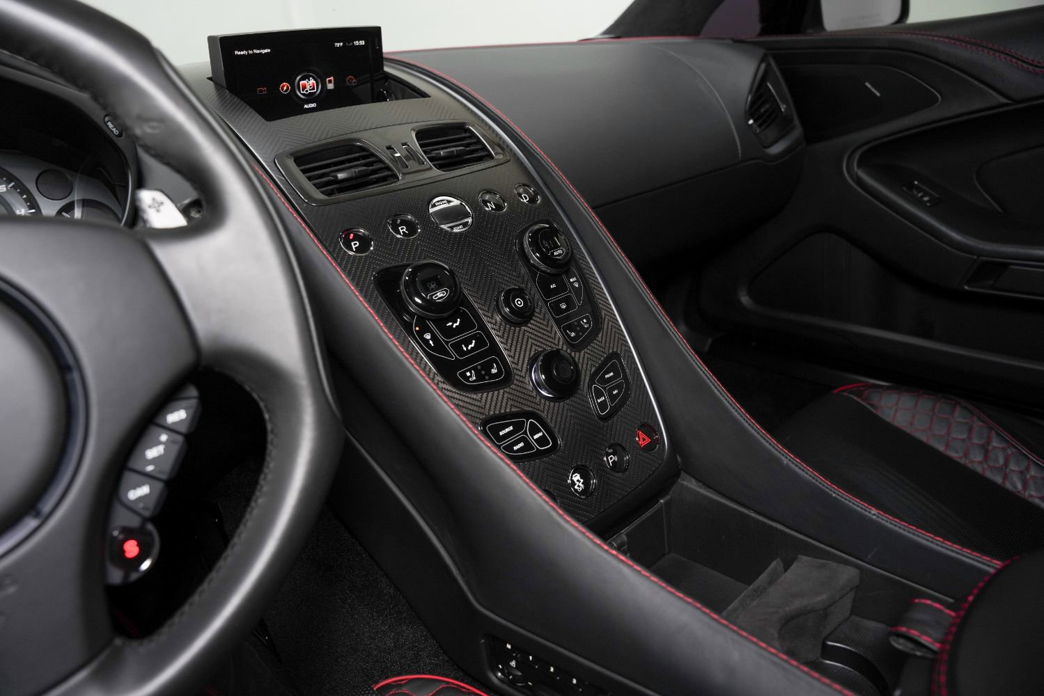 Used 2014 Aston Martin Vanquish Coupe image 43