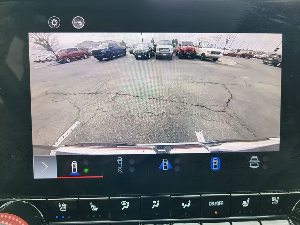 Used 2024 GMC Canyon AT4X image 14