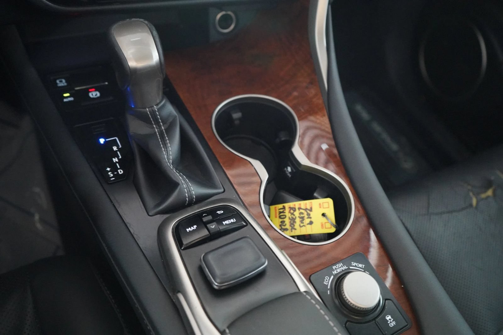 Used 2019 Lexus RX 350L FWD image 8