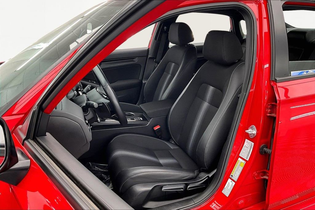Used 2025 Honda Civic Sport image 25