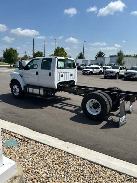 New 2027 Ford F750 2WD Crew Cab Super Duty image 5