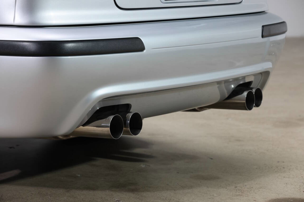 Used 2003 BMW M5 image 42