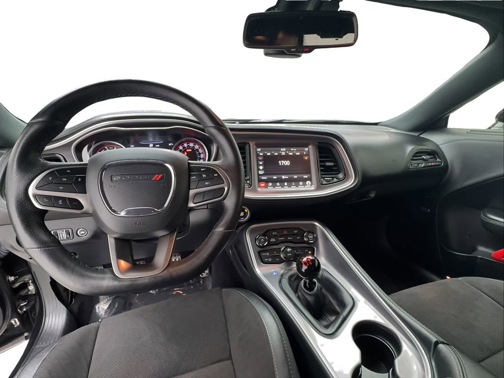 Used 2022 Dodge Challenger R/T Scat Pack RWD image 26